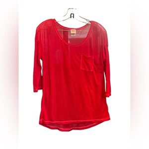 Red Light Weight Quarter Sleeve Shirt Top